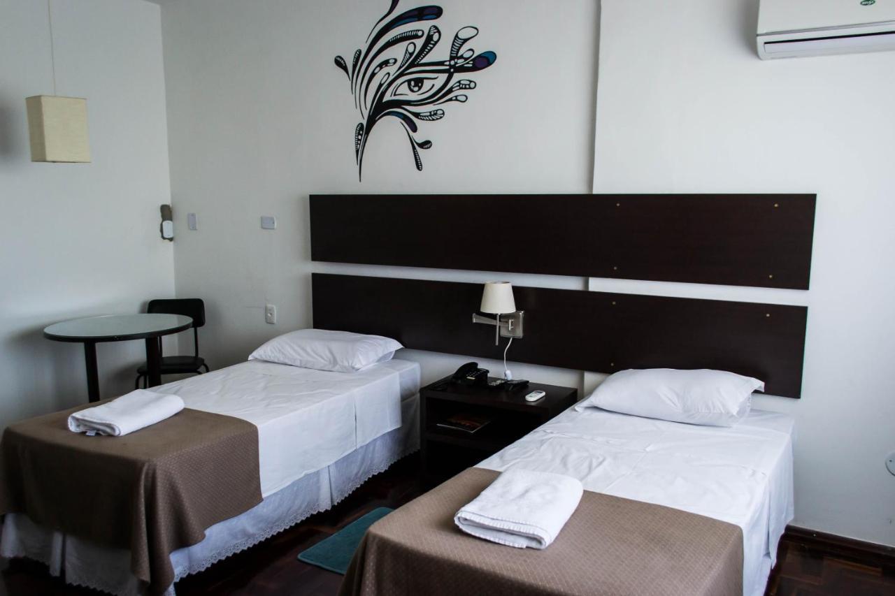 Novo Hotel Fenicia Bagé エクステリア 写真